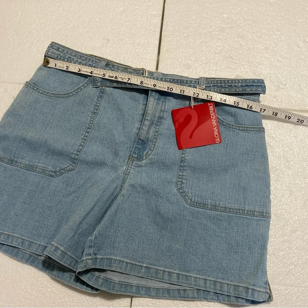 Gloria Vanderbilt women jean shorts Size 12 NWT - Picture 3 of 10